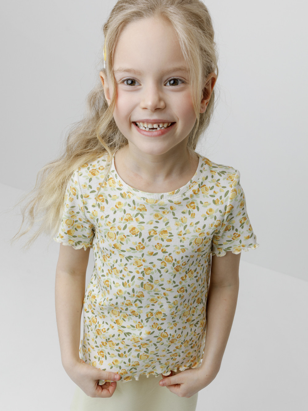 Футболка для девочки, артикул: КР 301996, цвет: сахар