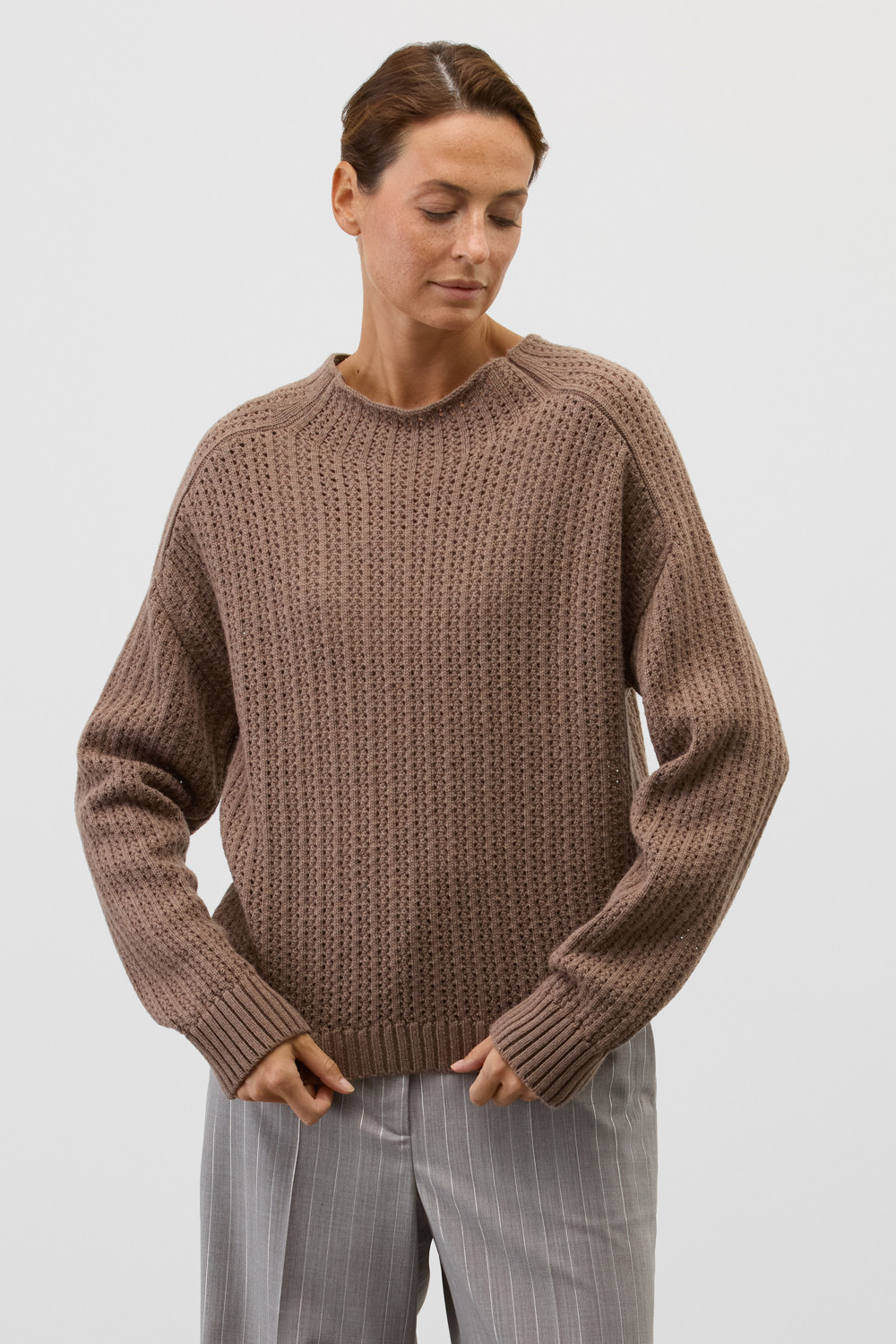 Джемперы женские для мам, артикул: ЕВ 30222/ш, цвет: коричневый, фото 4